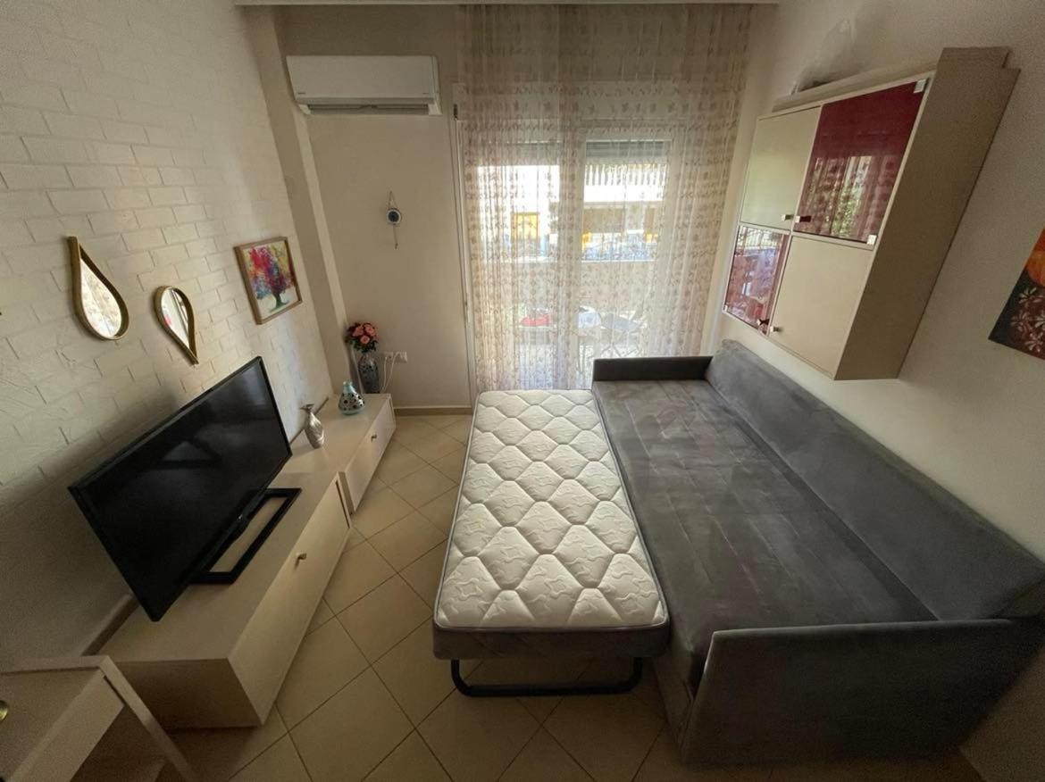 Brick Apartment Néa Péramos Zewnętrze zdjęcie