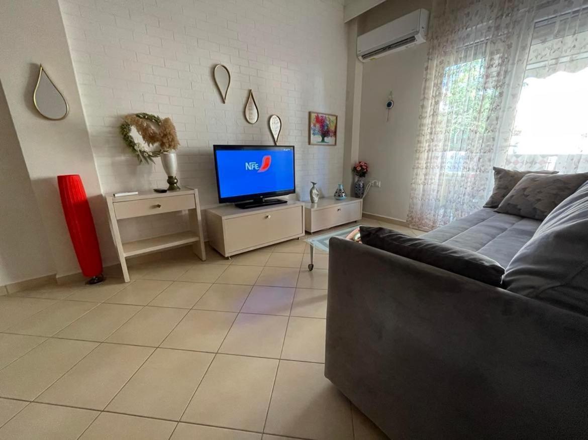 Brick Apartment Néa Péramos Zewnętrze zdjęcie